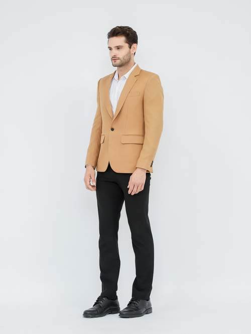 Camel Tailored tampilan 3