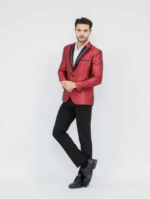 Merlot Sheen tampilan 2