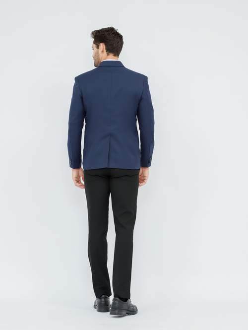 Navy Elegance tampilan 4